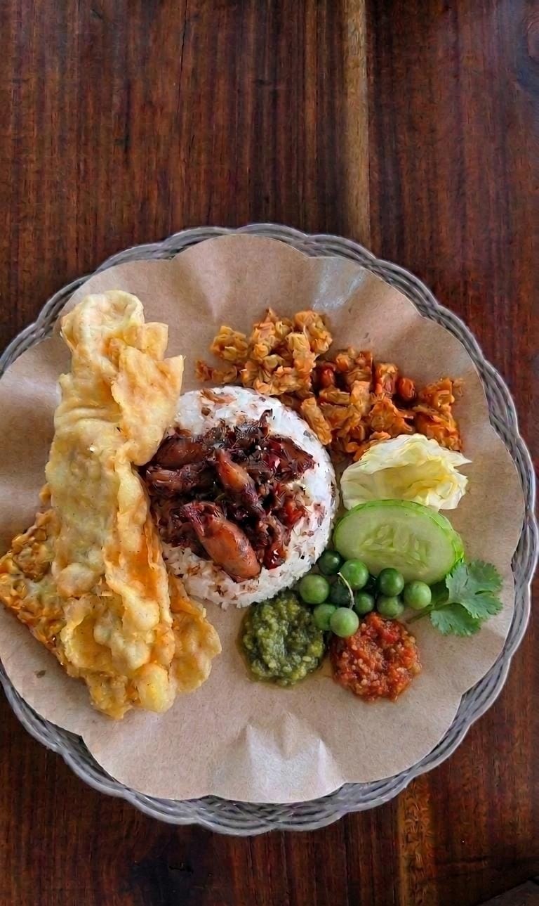 Nasi Tutug Oncom Cumi Asin